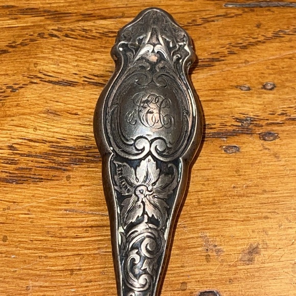 Antique beautifully ornate Sterling Silver Victorian Era 🎩 Boot / Button Hook - Picture 13 of 16